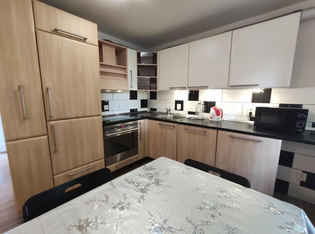 Apartman Hulin, Chrastany - Bily Luaran gambar